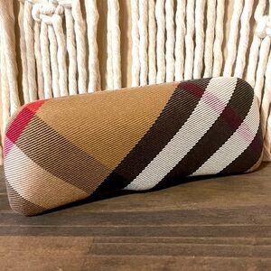 Burberry Sunglasses Case